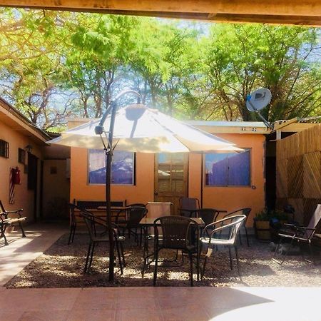 Hostal Intipara Сан Педро де Атакама Екстериор снимка