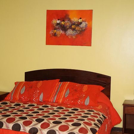 Hostal Intipara Сан Педро де Атакама Екстериор снимка