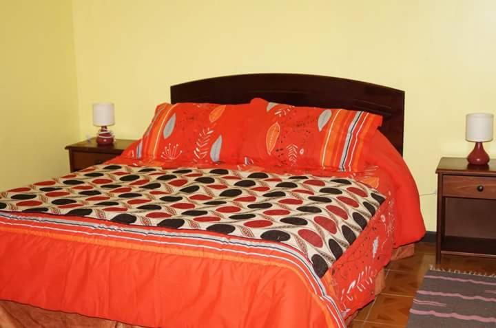 Hostal Intipara Сан Педро де Атакама Екстериор снимка